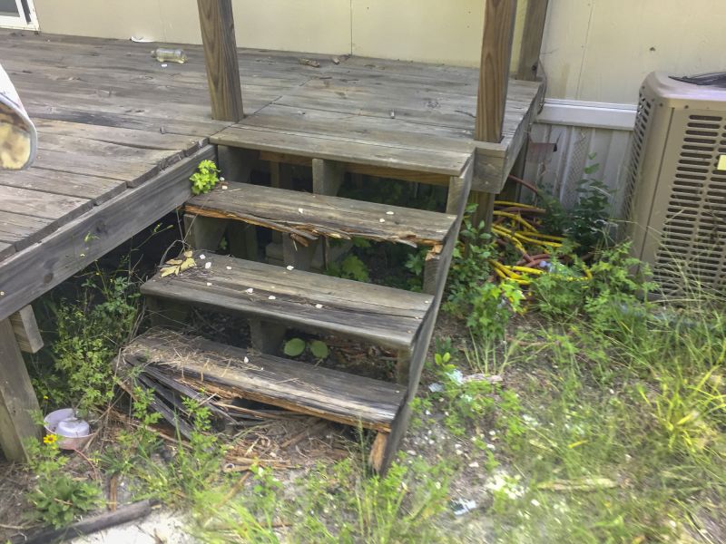 Wood Stairs Replacement